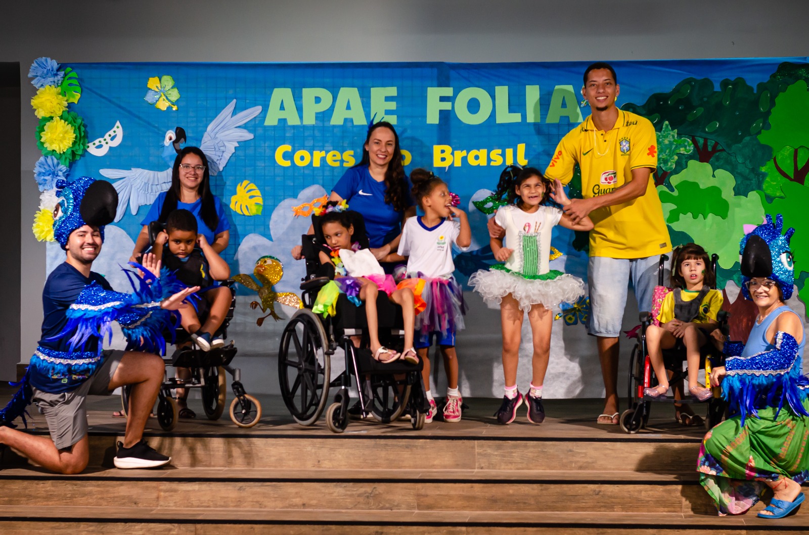 APAE Folia — Cores do Brasil, apresentação carnavalesca inclusiva